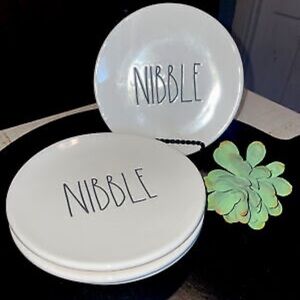 Rae Dunn “Nibble” Snack Plate